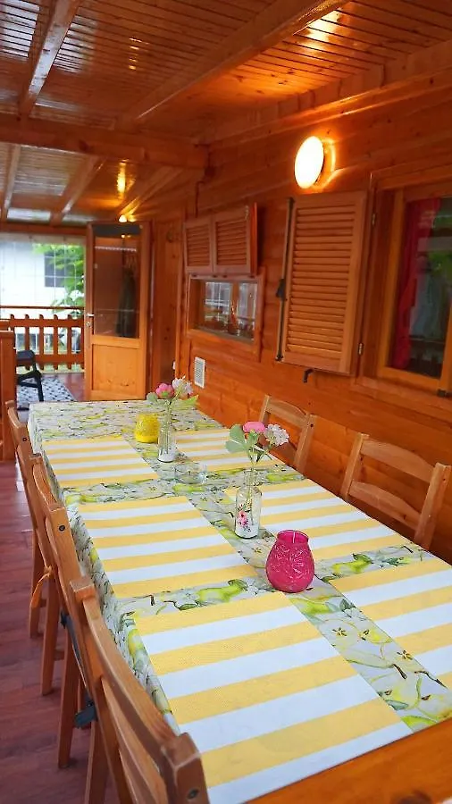 Vakantiehuis Casasinporlezza - Camping Italie Hotel 0*, Porlezza Italien